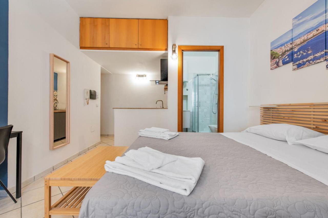 Spaccanapoli - Fully Equipped Studio Zewnętrze zdjęcie